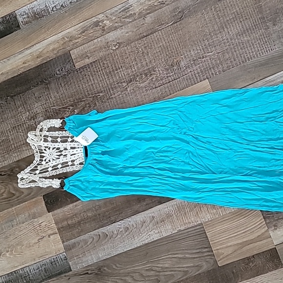 Rue21 Dresses & Skirts - Rue 21 maxi dress